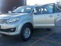 2012 Toyota Fortuner MANUAL TRANS diesel for sale