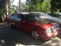 For sale. 1990 Mercedes Benz 260e AT. 