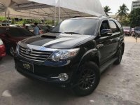 2014 Toyota Fortuner V AT Diesel For Sale 