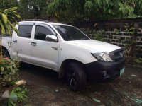 FOR SALE: Toyota Hilux 2010 J