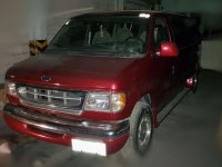 Ford E150 Chateau 2001 AT Red Van For Sale 