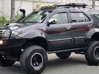 Toyota Fortuner 2009 A/T for sale
