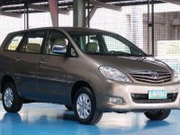 2011 Toyota INNOVA G VVTi Matic Beige For Sale 