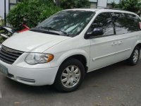 Chrysler Town and Country 2005 FOR SALE
