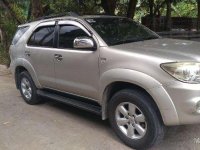 FOR SALE TOYOTA Fortuner manual G 4x2 rush D4D 2010