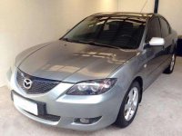2006 Mazda 3 a-t . all power . mint condition . well kept . very fresh