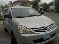 2010 Toyota Innova E for sale