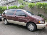 1998 Toyota Sienna family van FOR SALE