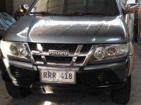 Isuzu Crosswind XUV 2010 Gray SUv For Sale 