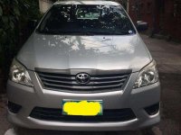 Toyota Innova 2013 Well Maintained For Sale 