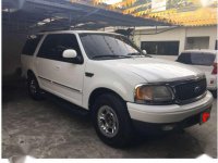 Ford Expedition 2000 xlt 4x4 at v8 gas for sale