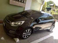 Kia Rio 2015 Hatchback AT for sale 