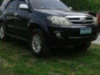 Toyota Fortuner G Diesel Automatic 2008 for sale 