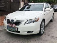 2007 Toyota Camry Hybrid White Fuel Efficient for sale