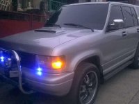 4X4 Manual Commercial Isuzu Trooper 2000 for sale