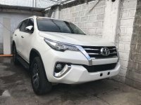 2017 Toyota Fortuner 2.4V 4x2 Automatic Shift White Diesel for sale