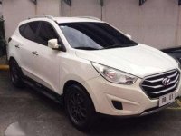 Hyundai Tucson WHITE FOR SALE