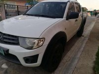 FOR SALE MITSUBISHI Strada 2012 GL