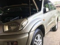 Toyota RAV4 2003 model Manual FOR SALE