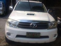 2010 TOYOTA Fortuner V 4x4 FOR SALE