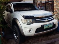 Mitsubishi Strada 4x4 matic top of the line2011 for sale