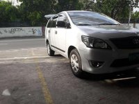 For sale TOYOTA Innova J 2012 model