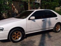 Well-maintained Nissan Sentra 2001 for sale