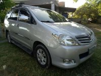 Well-maintained Toyota Innova J 2010 for sale