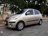 Hyundai i10 2010 AT for sale