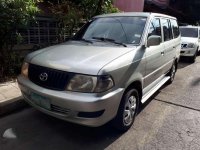 Toyota Revo gl manual diesel 2004 for sale