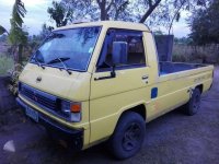 Mitsubishi L300 pickup for sale 