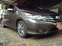 Honda City 1.5LE automatic top of the line 2013 for sale