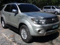 Toyota Fortuner 2009 G A/T for sale