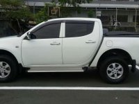 Mitsubishi Strada GLX mt 2012 for sale 