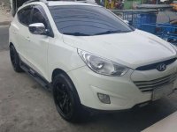 Hyundai Tucson Theta 2 (Vanilla White) 4x2 Vanilla White