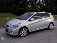 2013 Hyundai Accent Hatchback. Alt Toyota yaris Honda Jazz Ford fiesta