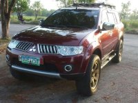 Mitsubishi Montero 2012 AT GlsV Fortuner