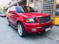 2002 Ford Expedition 4x2 SVT Body Flaring