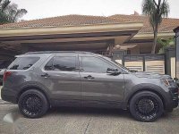 2016 Ford Explorer V6 3.5L not Prado Land Cruiser Pajero Range Rover