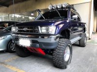 Toyota Hilux 2000 FOR SALE