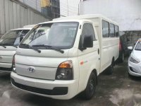 HYUNDAI  H100 Dual Aircon MT Self-employed