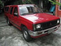 1992 Mitsubishi pick up w/ camper shell for sale!