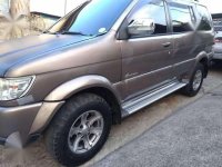 2005 Isuzu Crosswind XUVI All stock,registered,cold aircon