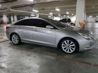 Dec 2011 Hyundai Sonata Premium 2.4 Lt