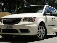 2011 Chrysler Town and Country starex sienna odyssey alphard