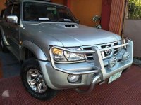 Nissan Patrol 2004 AT Silver SUV For Sale 