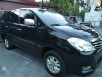 Toyota Innova V (2009) first owner for sale fully loaded