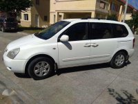 2009 Kia Carnival first owner for sale fully loaded