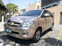 2005 Toyota  Innova G VVTI Gas Top of the Line