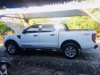 Ford Ranger wildtrak top of the line 4x4 3.2 MT 2014 FOR SALE